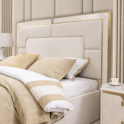 Candle and tray home accessories